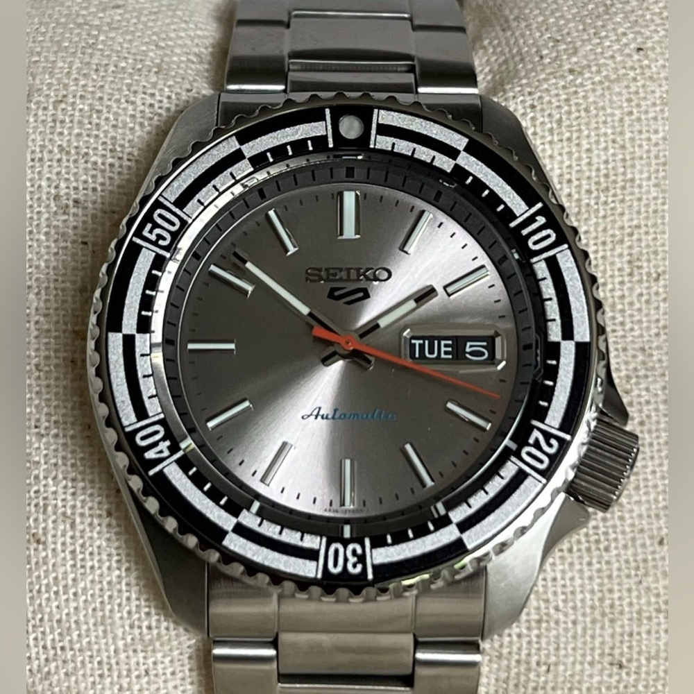 SRPK09K1- Seiko Men’s 5 Sports Automatic Watch